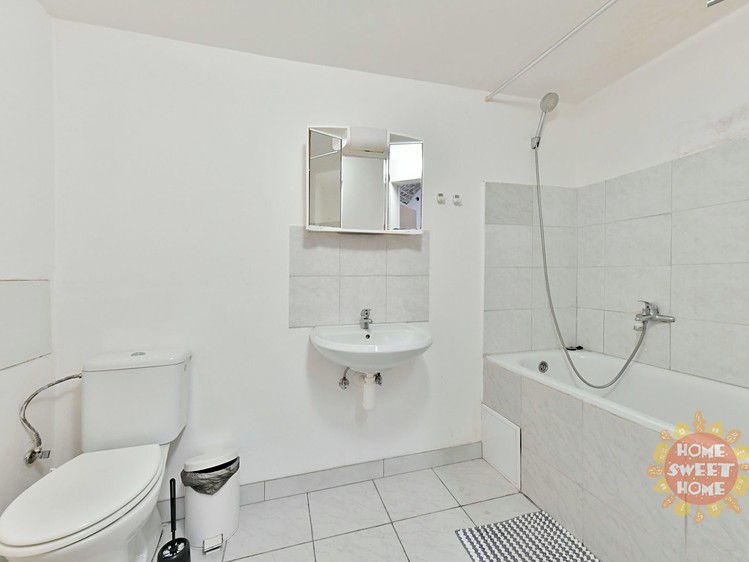 Prodej bytu atypické 83 m² - foto 8