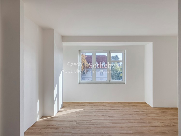 Prodej bytu 2+kk 57 m² (Jednopodlažní) - foto 2