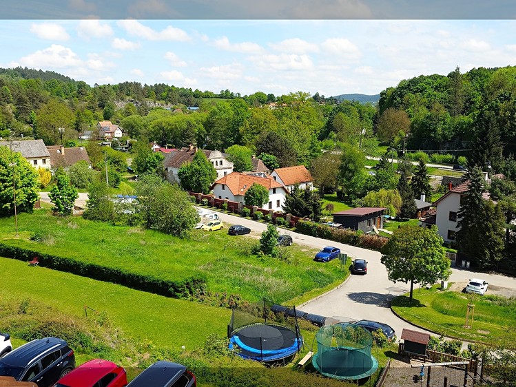 Prodej bytu 2+kk 61 m² (Podkrovní) - foto 5