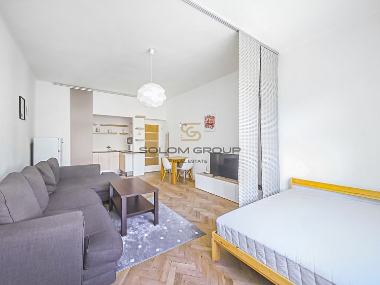 Prodej bytu 1+kk 45 m² (Jednopodlažní) - foto 1