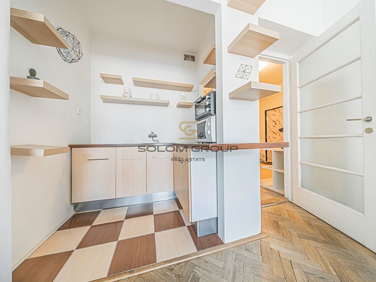 Prodej bytu 1+kk 45 m² (Jednopodlažní) - foto 2