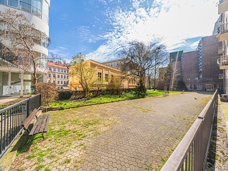 Prodej bytu 1+kk 45 m² (Jednopodlažní) - foto 8