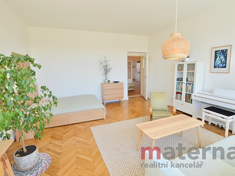 Prodej bytu 2+1 82 m² - foto 2