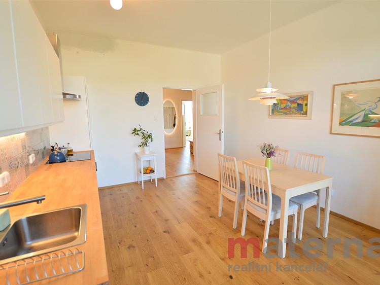 Prodej bytu 2+1 82 m² - foto 6
