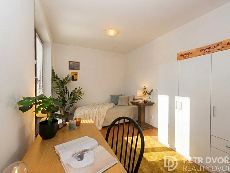 Prodej bytu 2+kk 59 m² - foto 3