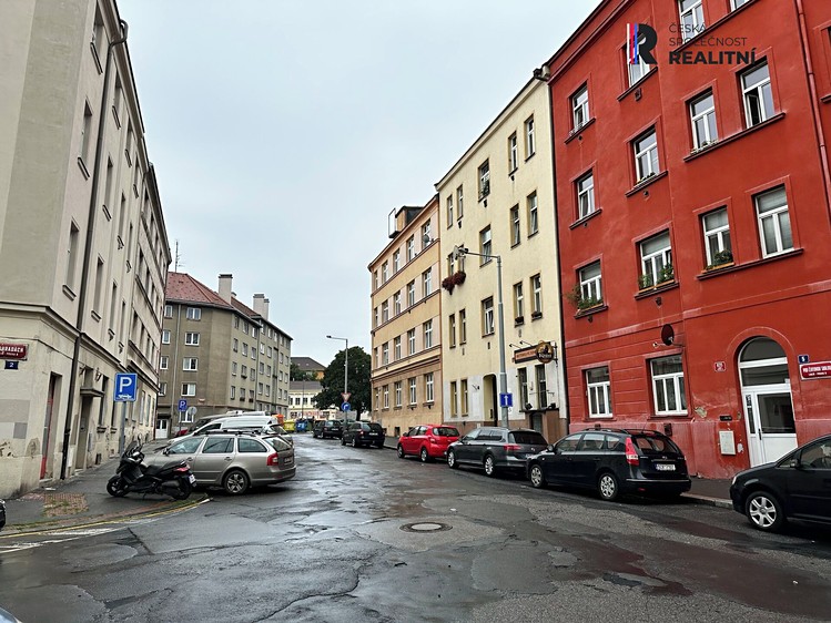Prodej bytu 1+kk 20 m² - foto 2