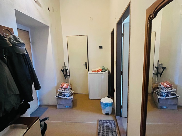 Prodej bytu 2+1 65 m² - foto 1