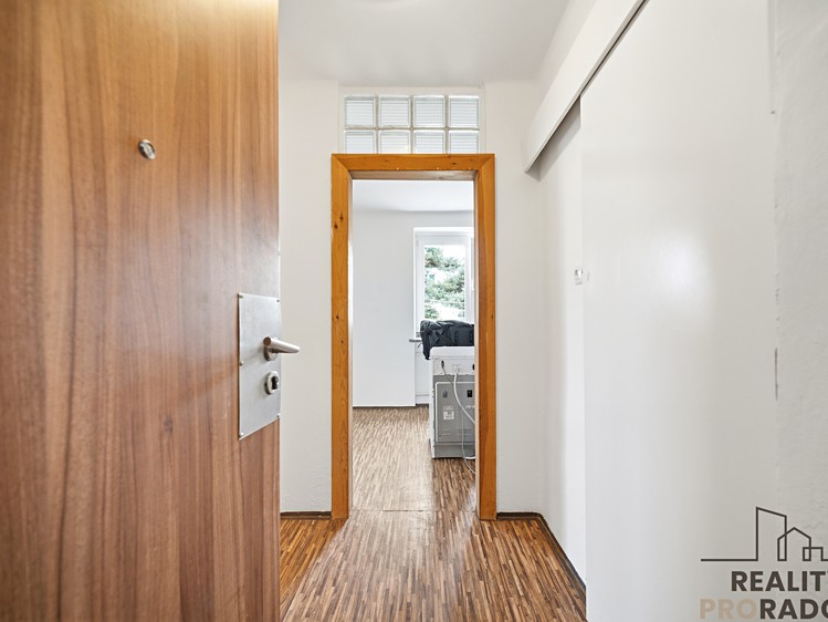 Prodej bytu 1+1 30 m² - foto 5