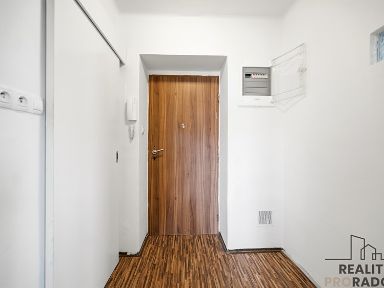 Prodej bytu 1+1 30 m² - foto 8