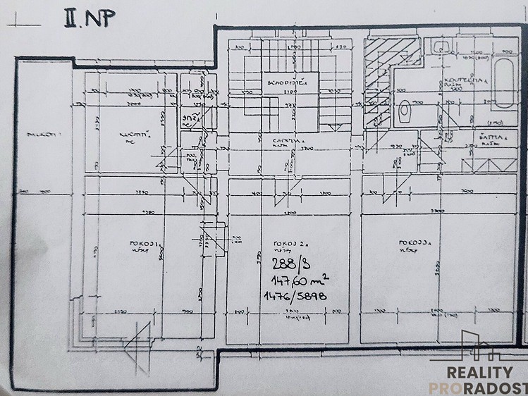 Prodej bytu 3+1 147 m² - foto 4