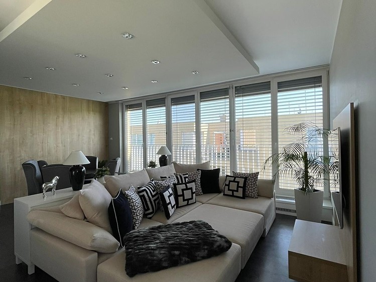 Prodej bytu 2+kk 58 m² - foto 1