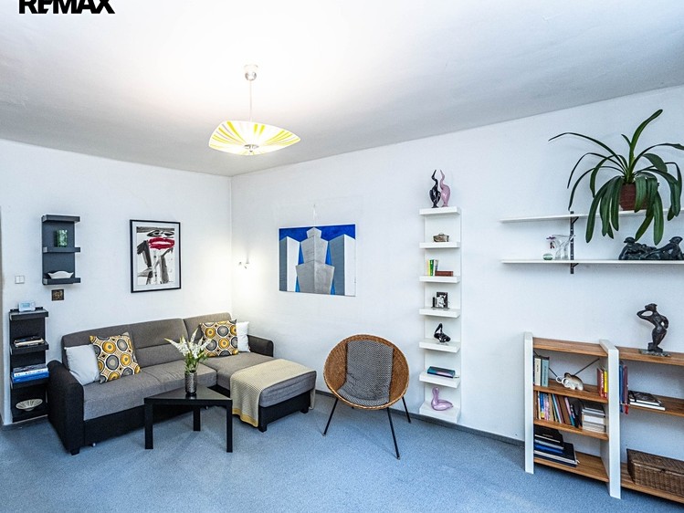 Prodej bytu 6 pokojů a více 143 m² - foto 3
