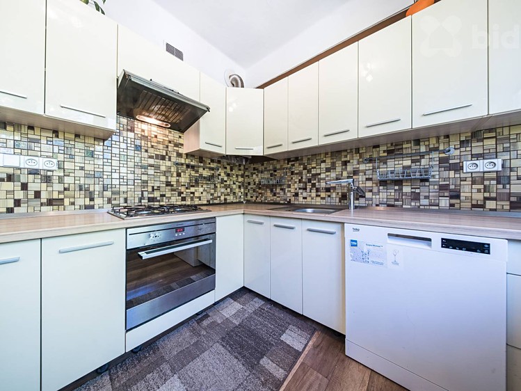 Prodej bytu 3+1 75 m² - foto 1