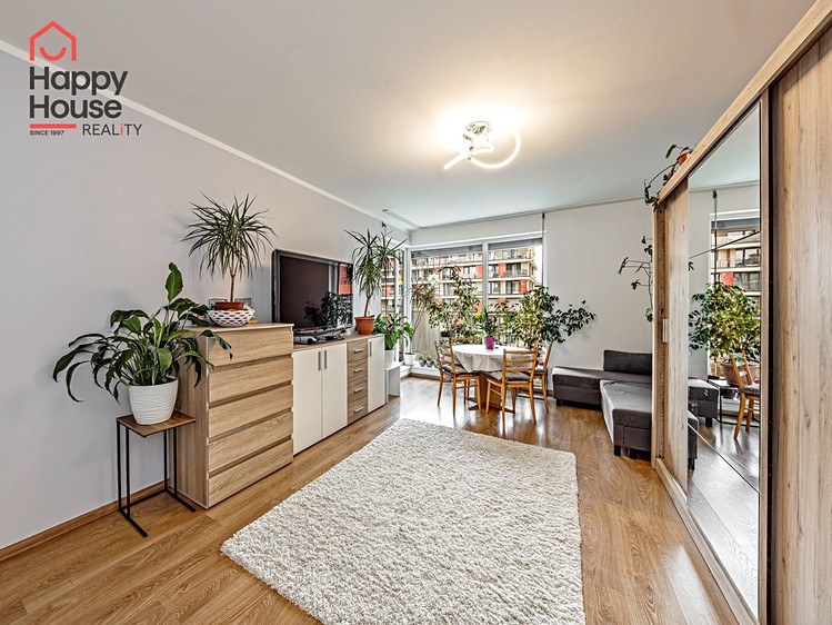 Prodej bytu 2+kk 57 m² - foto 1