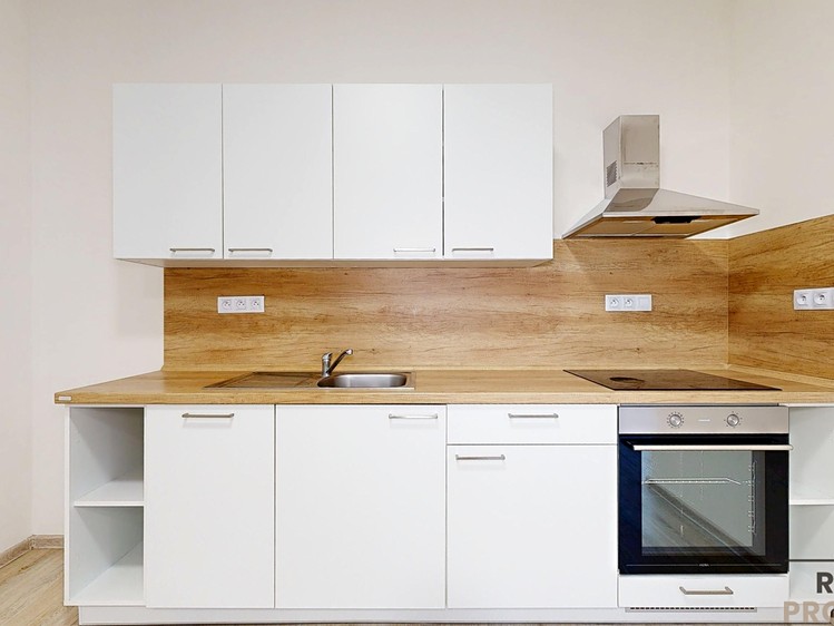Prodej bytu 2+kk 80 m² (Jednopodlažní) - foto 3