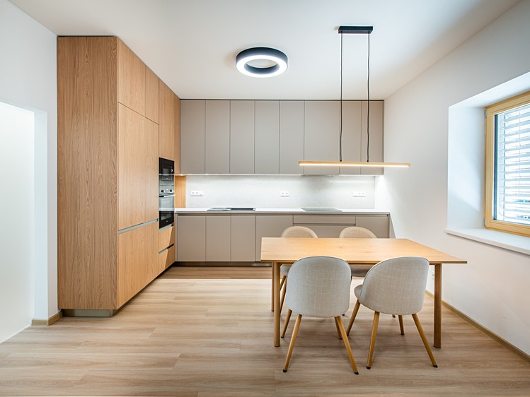 Prodej bytu 5+kk 96 m² (Jednopodlažní) - foto 7