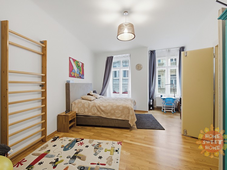 Prodej bytu 2+1 89 m² (Jednopodlažní) - foto 3