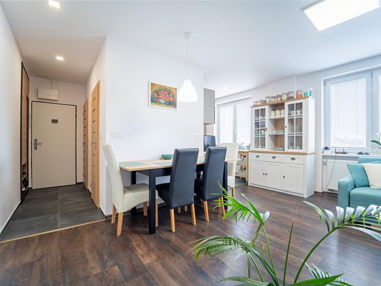 Prodej bytu 3+kk 67 m² - foto 3