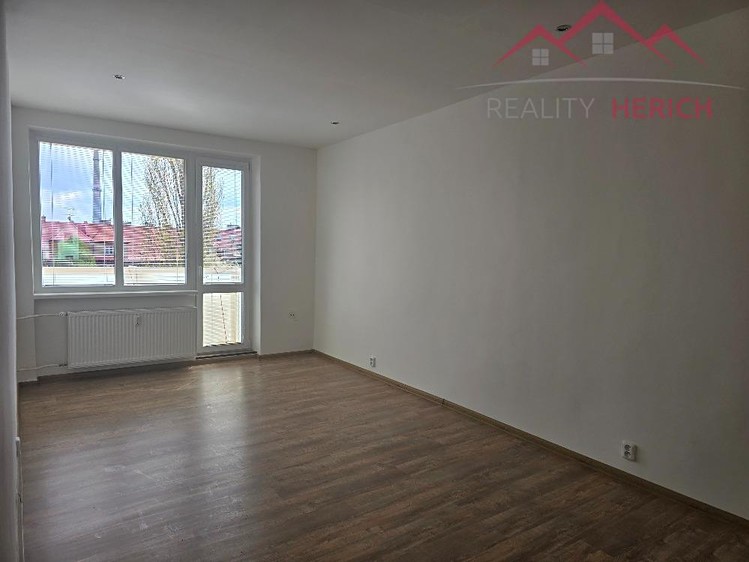 Prodej bytu 3+1 65 m² - foto 3