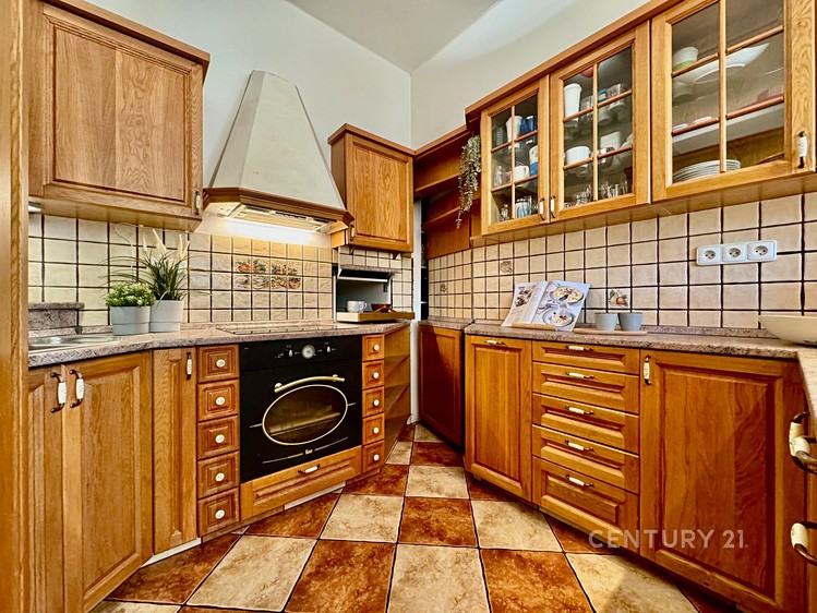 Prodej bytu atypické 84 m² - foto 4