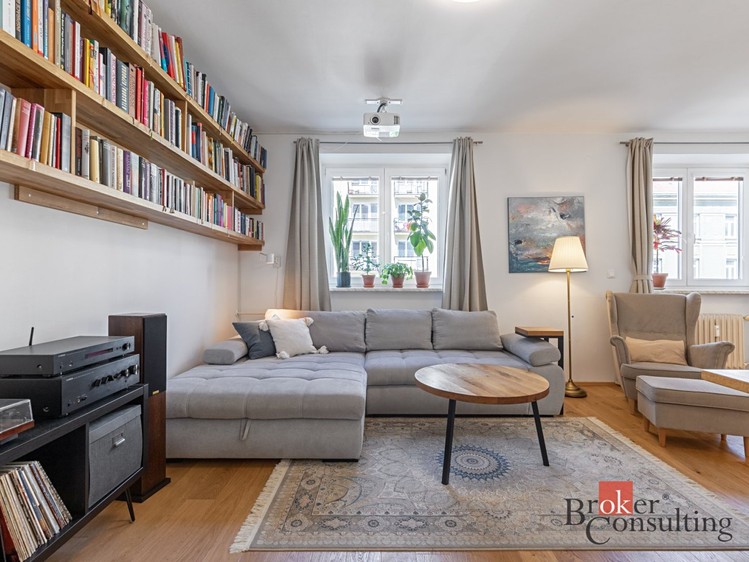 Prodej bytu 3+kk 82 m² - foto 1
