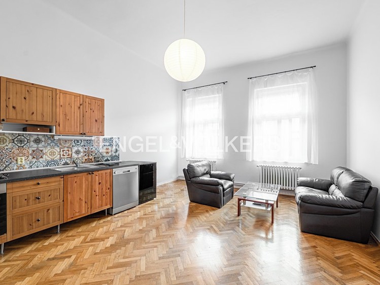 Prodej bytu 3+1 104 m² - foto 1