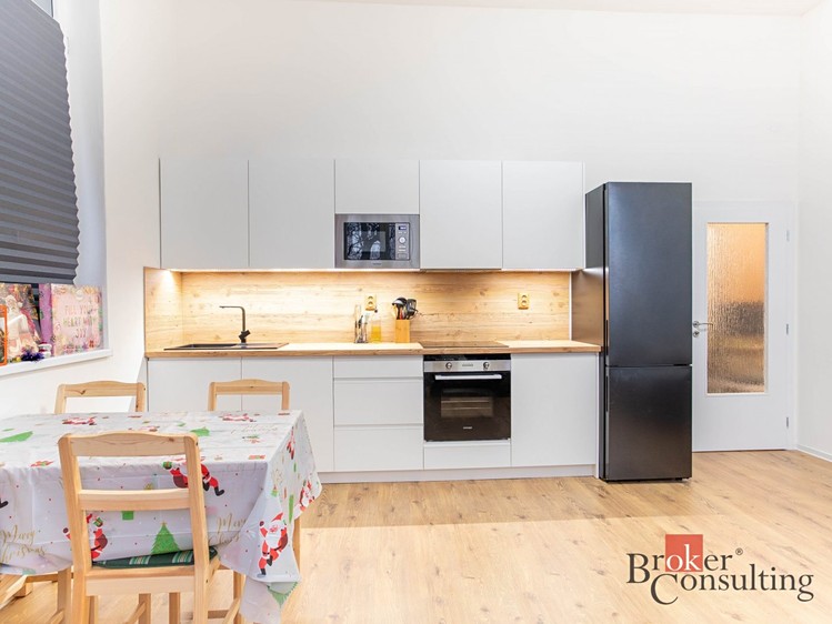 Prodej bytu 2+kk 48 m² - foto 1