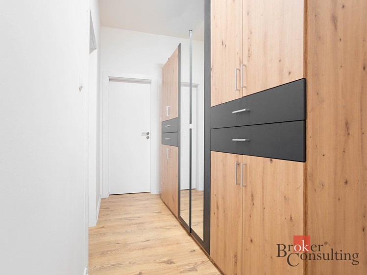 Prodej bytu 2+kk 48 m² - foto 4