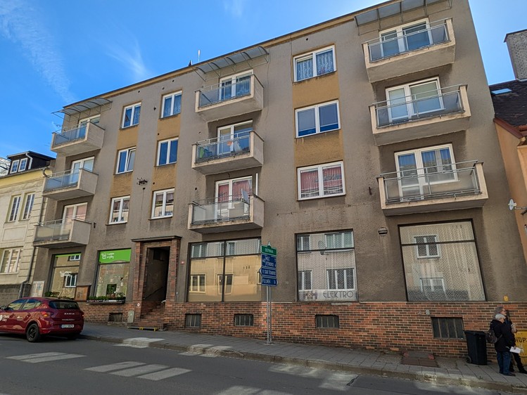 Prodej bytu 2+1 61 m² - foto 1