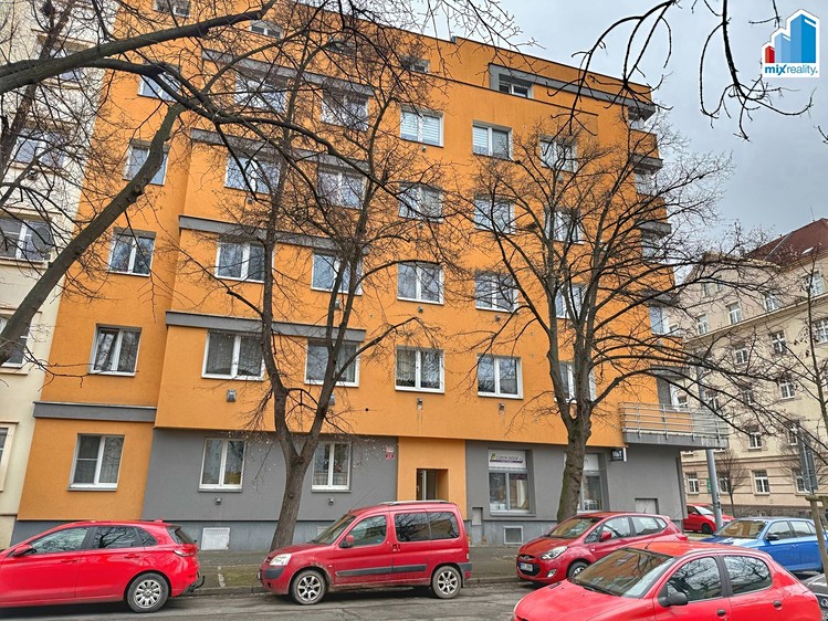 Prodej bytu 3+1 72 m² - foto 5