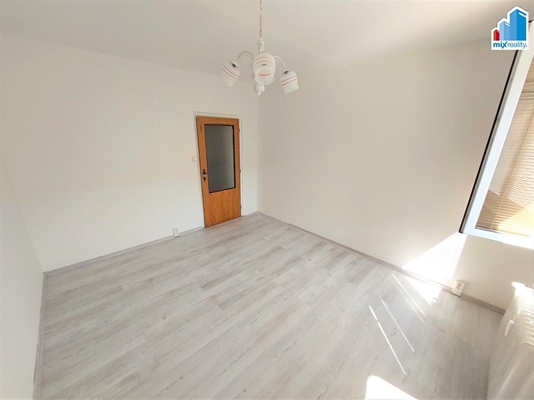 Prodej bytu 3+1 70 m² - foto 5