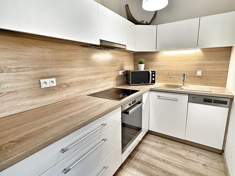 Prodej bytu 3+kk 64 m² - foto 2