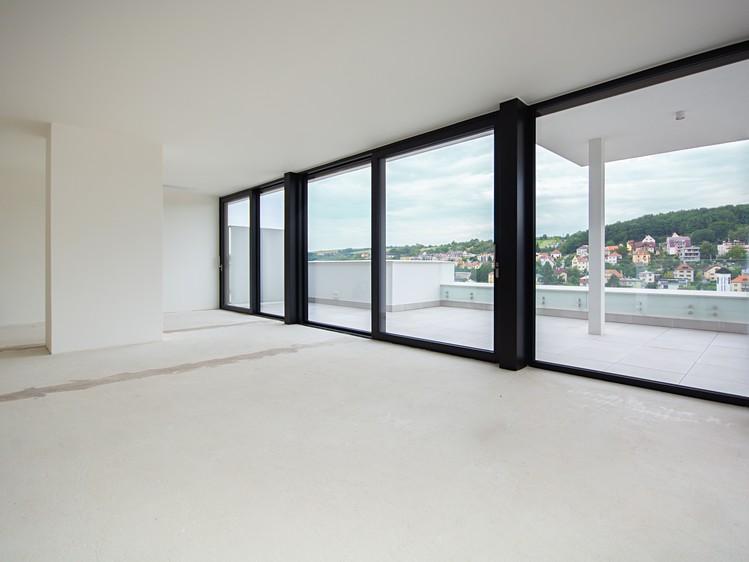 Prodej bytu 2+kk 77 m² (Podkrovní) - foto 1