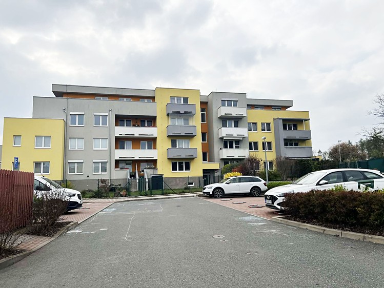Prodej bytu 2+kk 54 m² (Jednopodlažní) - foto 2