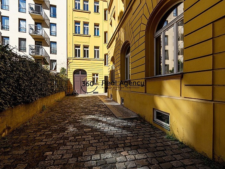 Prodej bytu 2+1 93 m² (Jednopodlažní) - foto 4