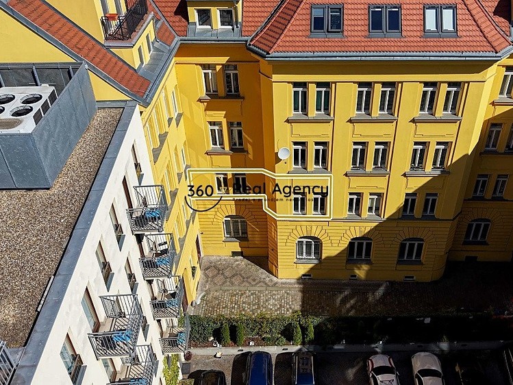 Prodej bytu 2+1 93 m² (Jednopodlažní) - foto 6
