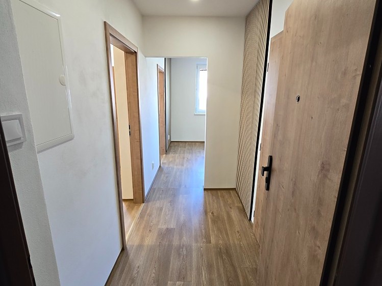 Prodej bytu 1+1 40 m² - foto 3