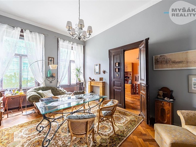 Prodej bytu 3+1 102 m² - foto 1