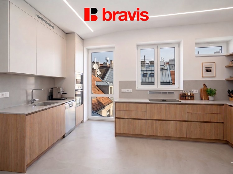 Prodej bytu 3+1 85 m² (Podkrovní) - foto 3