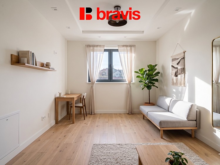 Prodej bytu 3+1 85 m² (Podkrovní) - foto 7