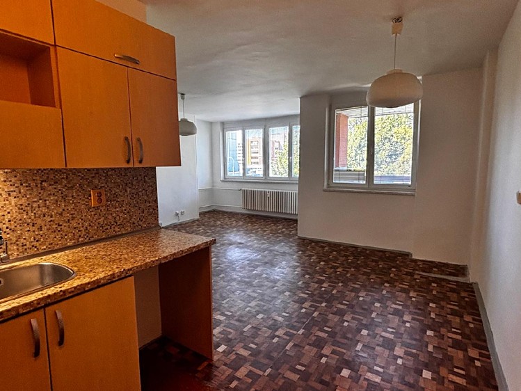 Prodej bytu 3+kk 87 m² (Jednopodlažní) - foto 1