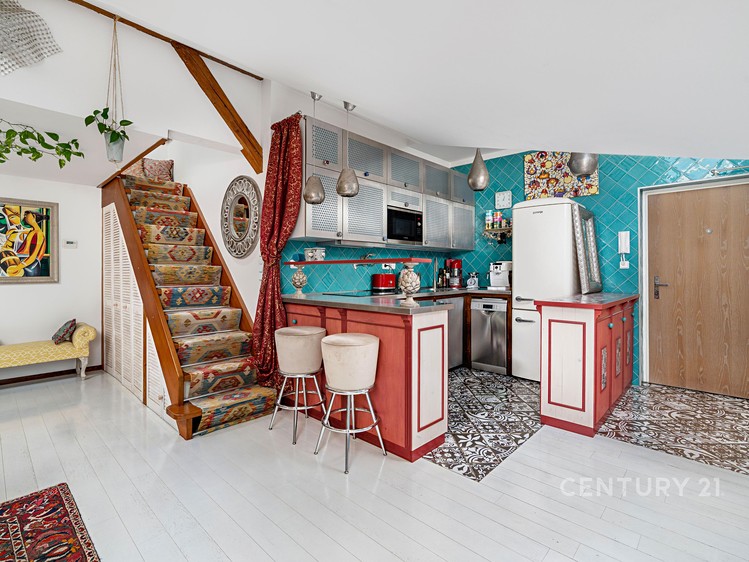 Prodej bytu 3+kk 80 m² - foto 1
