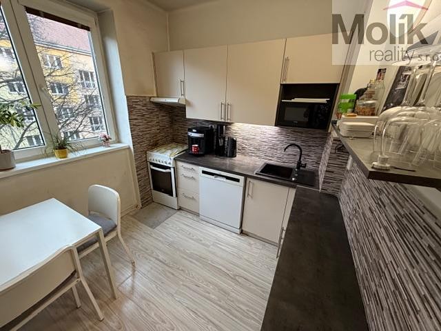 Prodej bytu 2+1 59 m² - foto 3