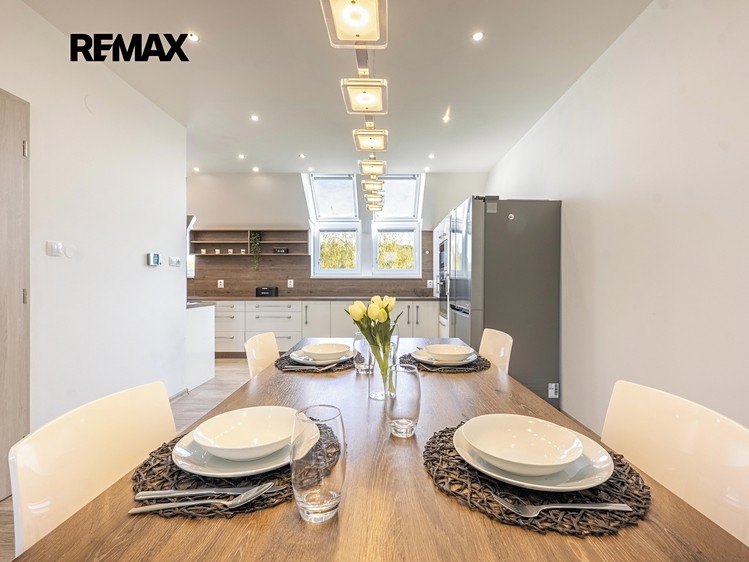 Prodej bytu 5+kk 141 m² (Mezonet) - foto 8