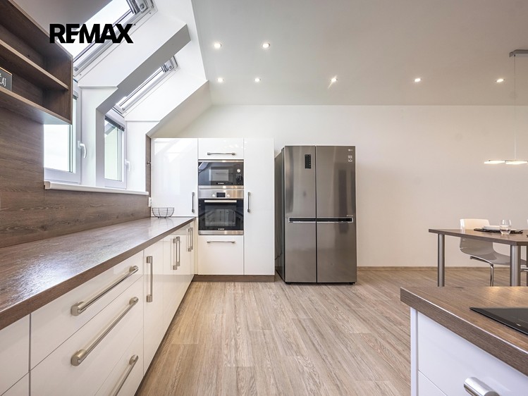 Prodej bytu 5+kk 141 m² (Mezonet) - foto 6