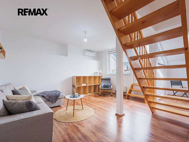 Prodej bytu 3+kk 85 m² (Mezonet) - foto 7