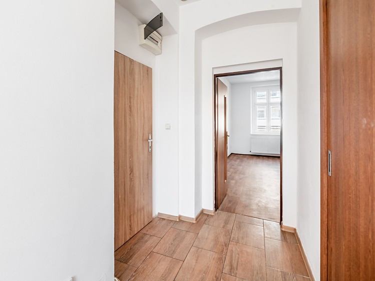 Prodej bytu 1+kk 30 m² - foto 4