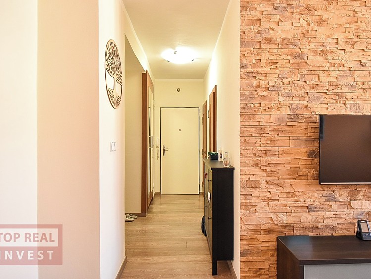 Prodej bytu 3+kk 72 m² - foto 2
