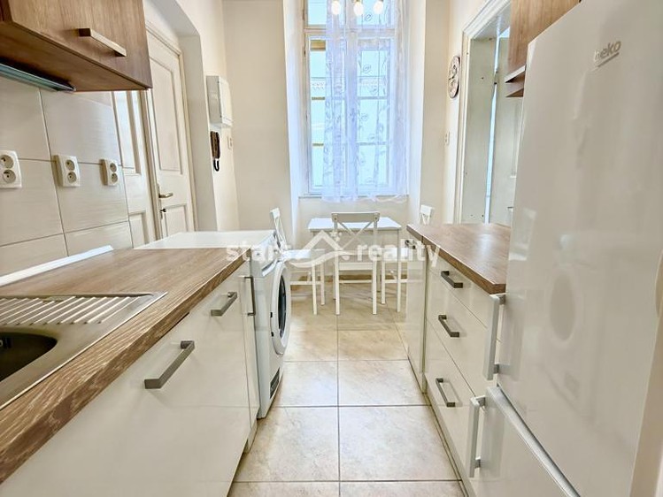 Prodej bytu 2+1 30 m² - foto 4