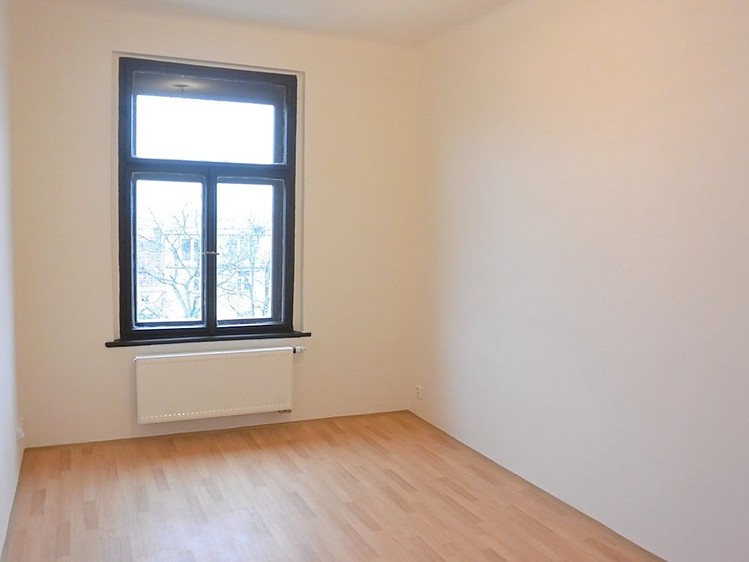Prodej bytu 3+1 90 m² (Jednopodlažní) - foto 2